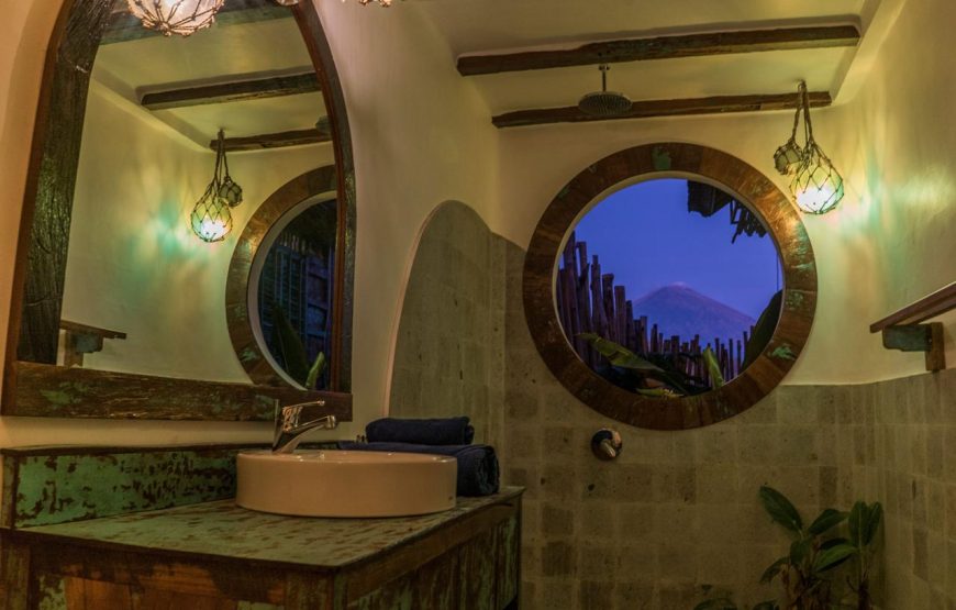 Deluxe Agung View Room 8