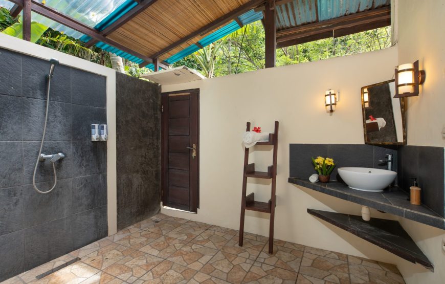 Standard Oceanfront Cottages