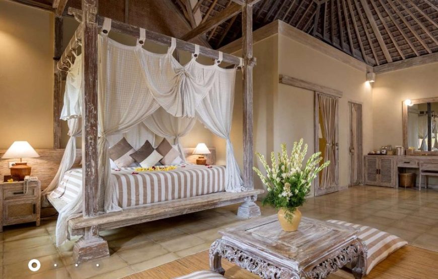 Family Pool Villa