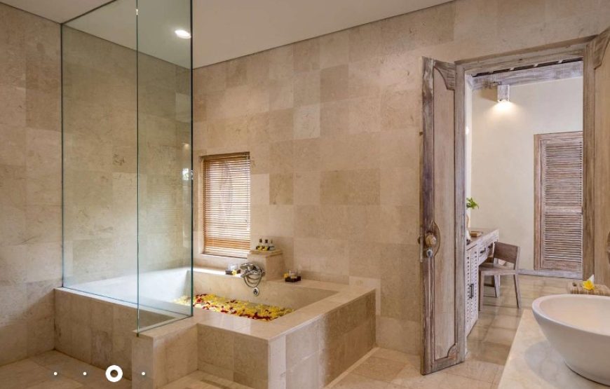 Family Pool Villa