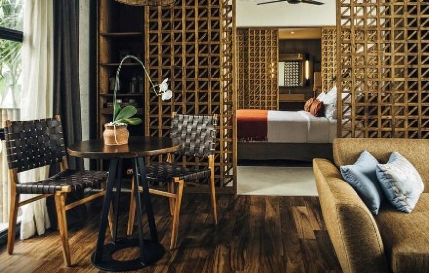 Staycation Offer at Canopy Suite