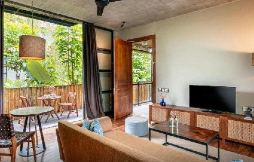 Staycation Offer at Canopy Suite