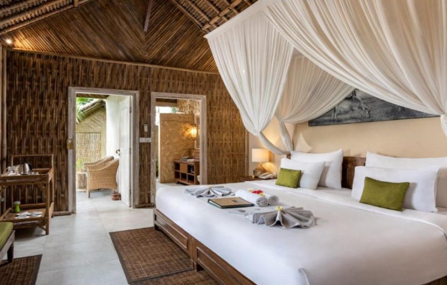 Cottage with Jungle View