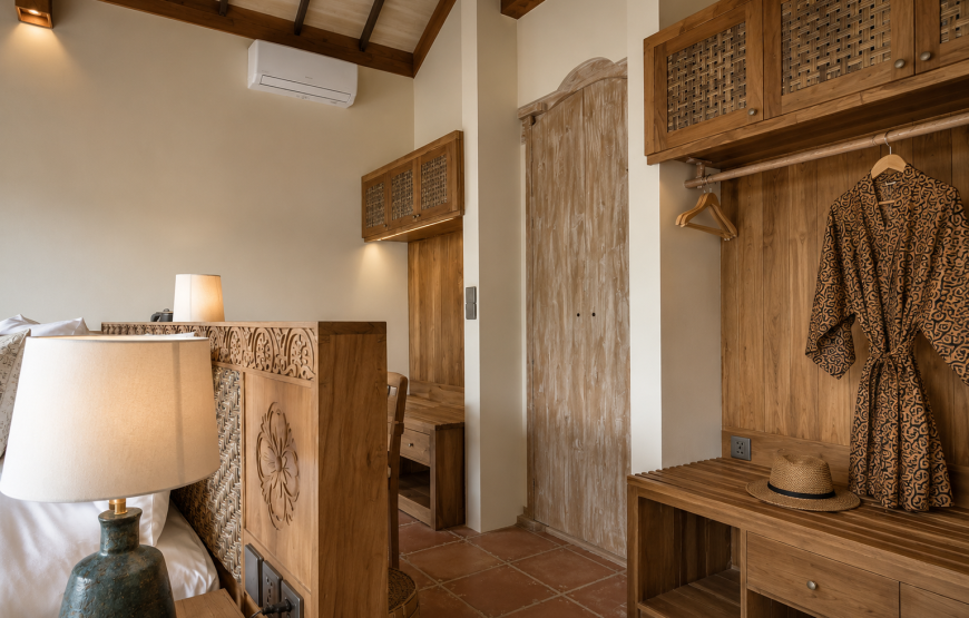 Harsa One Bedroom Suite Jungle View