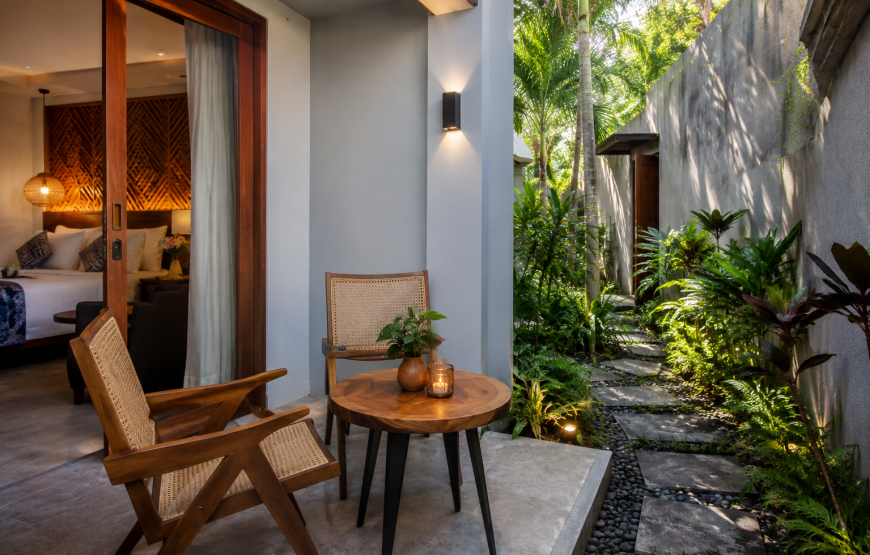 Deluxe Double Room with Garden View
