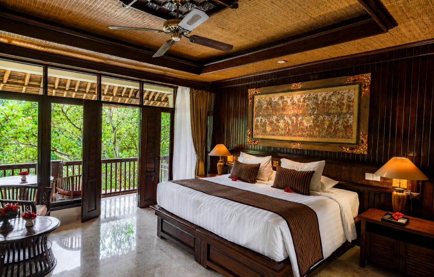 Premier Raja Room