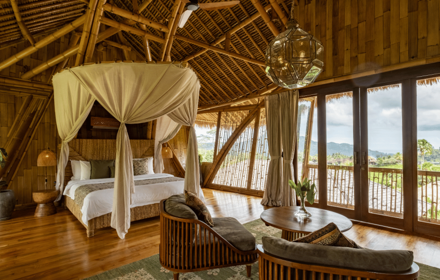 Batari Hot Tub Villa